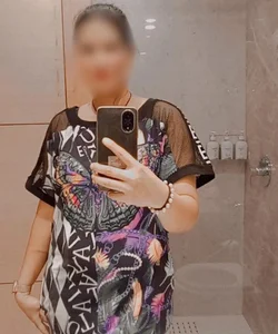 Call Girl Rishikesh Seema